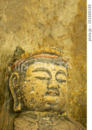 臼杵石仏の大日如来像 臼杵石仏の大日如来像 101888188