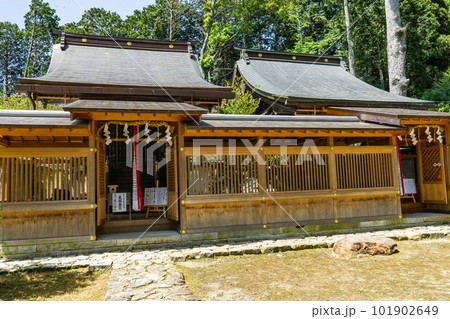 京都府亀岡市の村山神社 八幡宮と本殿 京都府亀岡市の村山神社 八幡宮と本殿 101902649