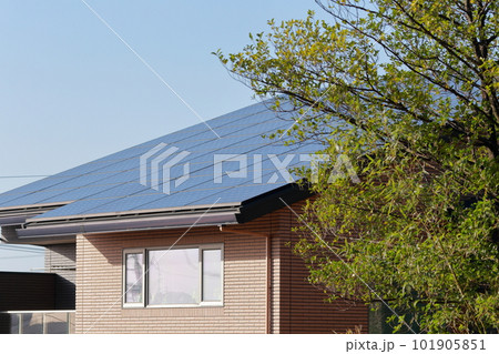 住宅の太陽光発電 住宅の太陽光発電 101905851