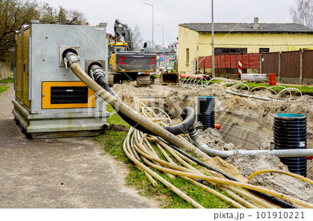 Large mobile diesel powered water pump for dewatering of deep underground piping replacement trench 101910221
