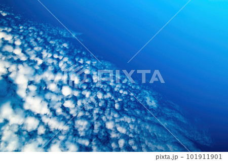 White cumulus clouds against the blue sky. White cumulus clouds against the blue sky. 101911901