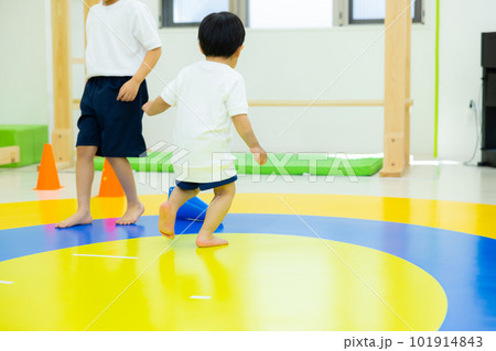 キッズ体操教室　　 101914843