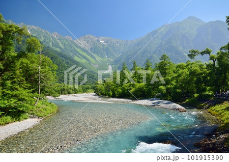 信州 上高地の夏景色 信州 上高地の夏景色 101915390