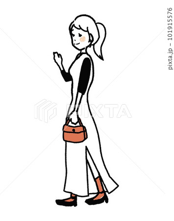 歩く女性イメージ素材 101915576