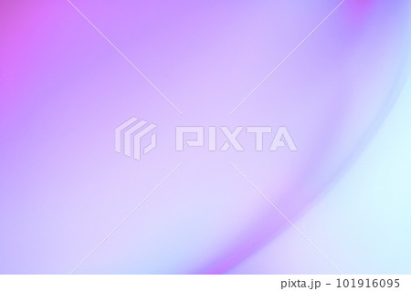 紫色系背景素材　ファンタジーな色合い　グラデーションと曲線　 101916095