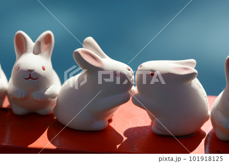 岡崎神社　うさぎの置物　京都市左京区 101918125