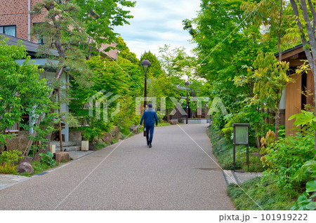 下北沢から世田谷代田駅間の新規開発エリア、ボーナストラックの風景 下北沢から世田谷代田駅間の新規開発エリア、ボーナストラックの風景 101919222
