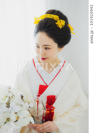 白無垢 日本髪 白無垢 日本髪 101920942