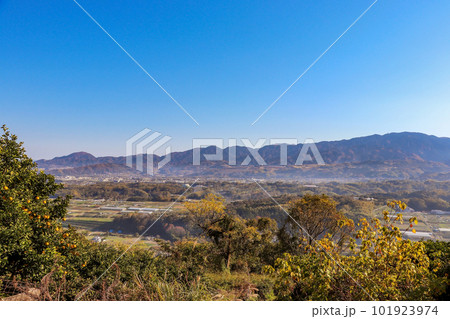 金剛山地の山麓風景 101923974