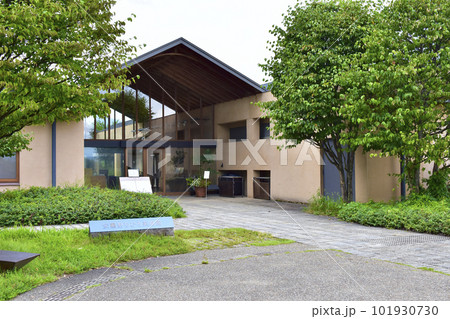 安曇野ちひろ美術館　正面入口 101930730