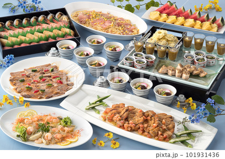 宴会料理・ビュッフェ・バイキング・パーティー・大皿・卓盛り料理 の