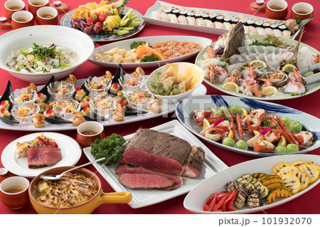 宴会料理・ビュッフェ・バイキング・パーティー・大皿・卓盛り料理 101932070