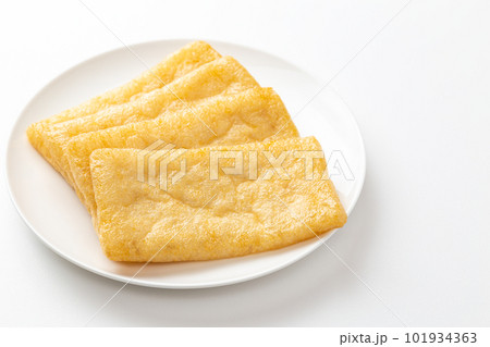 油揚げ 白バック 油揚げ 白バック 101934363