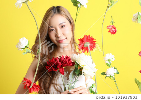 Beautiful Woman Concept 101937903