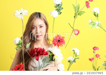Beautiful Woman Concept Beautiful Woman Concept 101937905