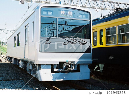 車両基地に停車する小田急電鉄クヤ31形 車両基地に停車する小田急電鉄クヤ31形 101943223