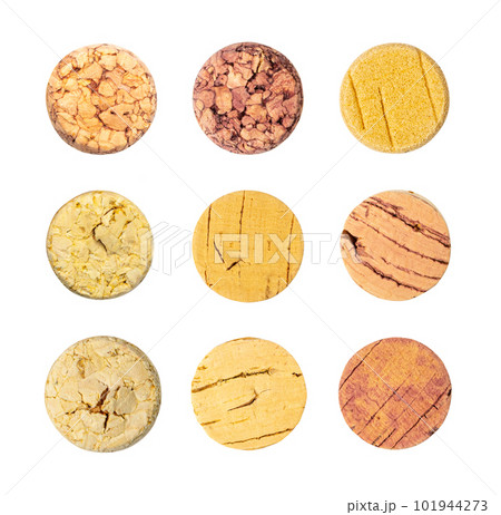 Used Wine Corks Isolated, Naturel Cork Stopper, Eco Cork Cap on White Background 101944273