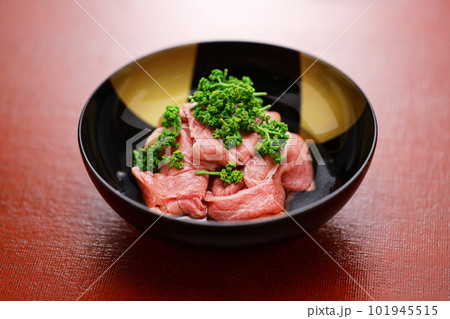 花山椒と牛肉のしゃぶしゃぶ 101945515