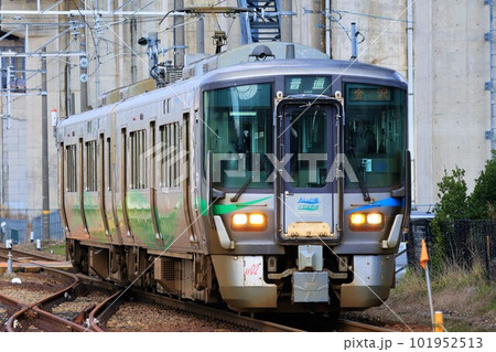 【あいの風とやま鉄道】521系0番台(IRいしかわ鉄道線:森本駅) 【あいの風とやま鉄道】521系0番台(IRいしかわ鉄道線:森本駅) 101952513