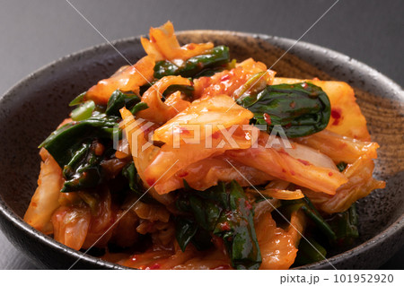 行者にんにくのキムチ和え 101952920