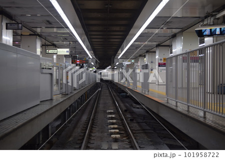 京王電鉄新宿駅2番線 京王電鉄新宿駅2番線 101958722