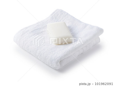 固形石鹸とタオル 101962091