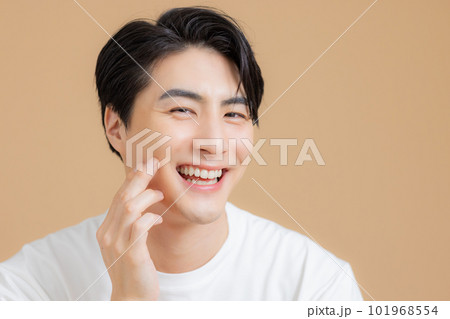 男性　スキンケアイメージ 101968554