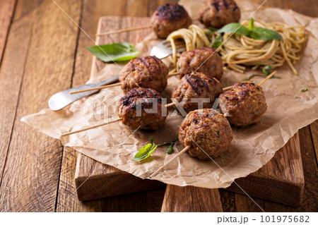 Turkey meatballs on wooden skewers 101975682