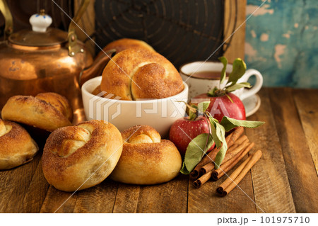 Apple rolls with cinnamon Apple rolls with cinnamon 101975710