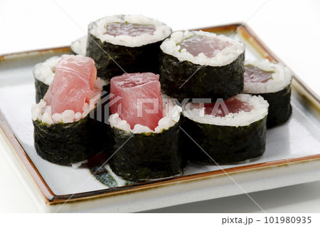 紫蘇鉄火巻き 紫蘇鉄火巻き 101980935