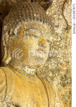 臼杵石仏 中尊阿弥陀如来像 臼杵石仏 中尊阿弥陀如来像 101987671