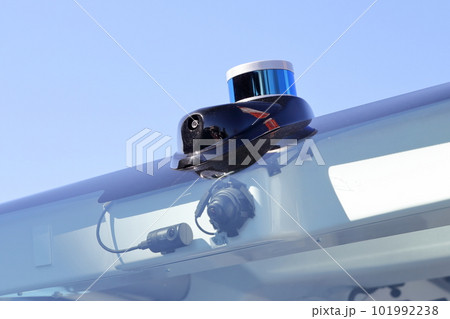 自動運転試験バスのカメラ 101992238