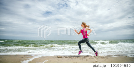 Woman legs in a swimming pool. 101994630