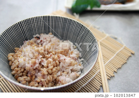 Korean traditional healthy food and wellness meal Korean traditional healthy food and wellness meal 102013847