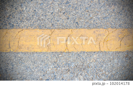 yellow line on the road texture 102014178