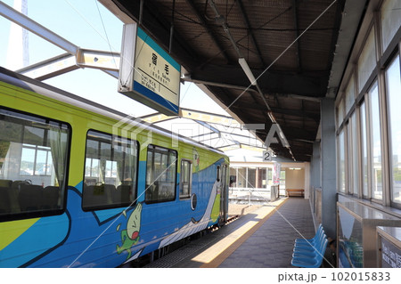 土佐くろしお鉄道 宿毛線の終端部 宿毛駅 土佐くろしお鉄道 宿毛線の終端部 宿毛駅 102015833