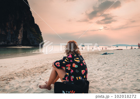Aerial view of beach at sunset ,Railay beach, Krabi province Aerial view of beach at sunset ,Railay beach, Krabi province 102018272