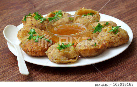 Fuska- A delicious Bengali snack Fuska- A delicious Bengali snack 102019165