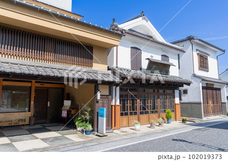 《大分県》日田市豆田町の町並み 102019373