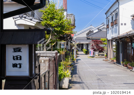 《大分県》日田市豆田町の町並み 102019414