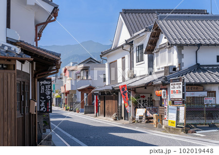 《大分県》日田市豆田町の町並み 102019448