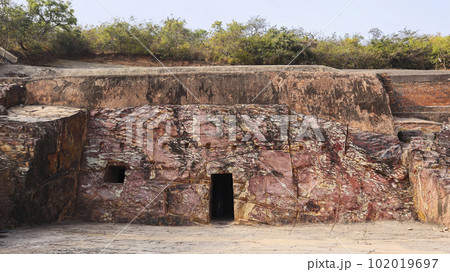 Rear view of Sone Bhandar Cave, Cave Build By Great Jain Sage Vairadeva ji in 3-4th Century, Rajgir, Nalanda, Bihar 102019697