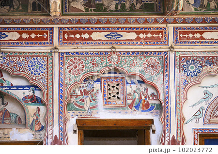 Colourful paintings on the inner wall of Mandawa haveli, now converted in to a Heritage Hotel, built in 1890, located in Mandawa, Shekhawati, Rajasthan, India Colourful paintings on the inner wall of Mandawa haveli, now converted in to a Heritage Hotel, built in 1890, located in Mandawa, Shekhawati, Rajasthan, India 102023772
