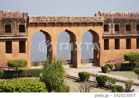 Char Bagh Garden and interiors of Jaigarh Fort is situated on Cheel ka Teela or Hill of Eagles of the Aravalli range, it overlooks the Amer Fort and the Maota Lake, near Amer Jaipur, Rajasthan, India 102023857