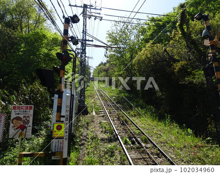 奈良県生駒山のケーブルカー 奈良県生駒山のケーブルカー 102034960