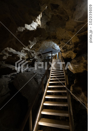 Engelbrecht Cave System in Mt Gambier Australia 102039809