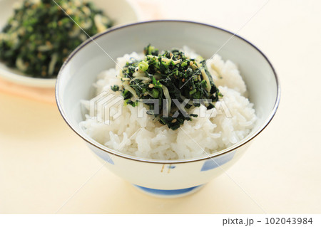 ふきの葉の炒め物(ご飯のお供に) ふきの葉の炒め物(ご飯のお供に) 102043984