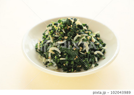 ふきの葉の炒め物 ふきの葉の炒め物 102043989