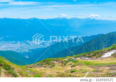 【初夏素材】千畳敷カールの登山風景【長野県】 102050525