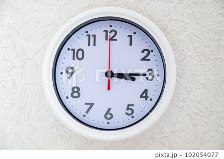 3時15分 15時15分 3時15分 15時15分 102054077